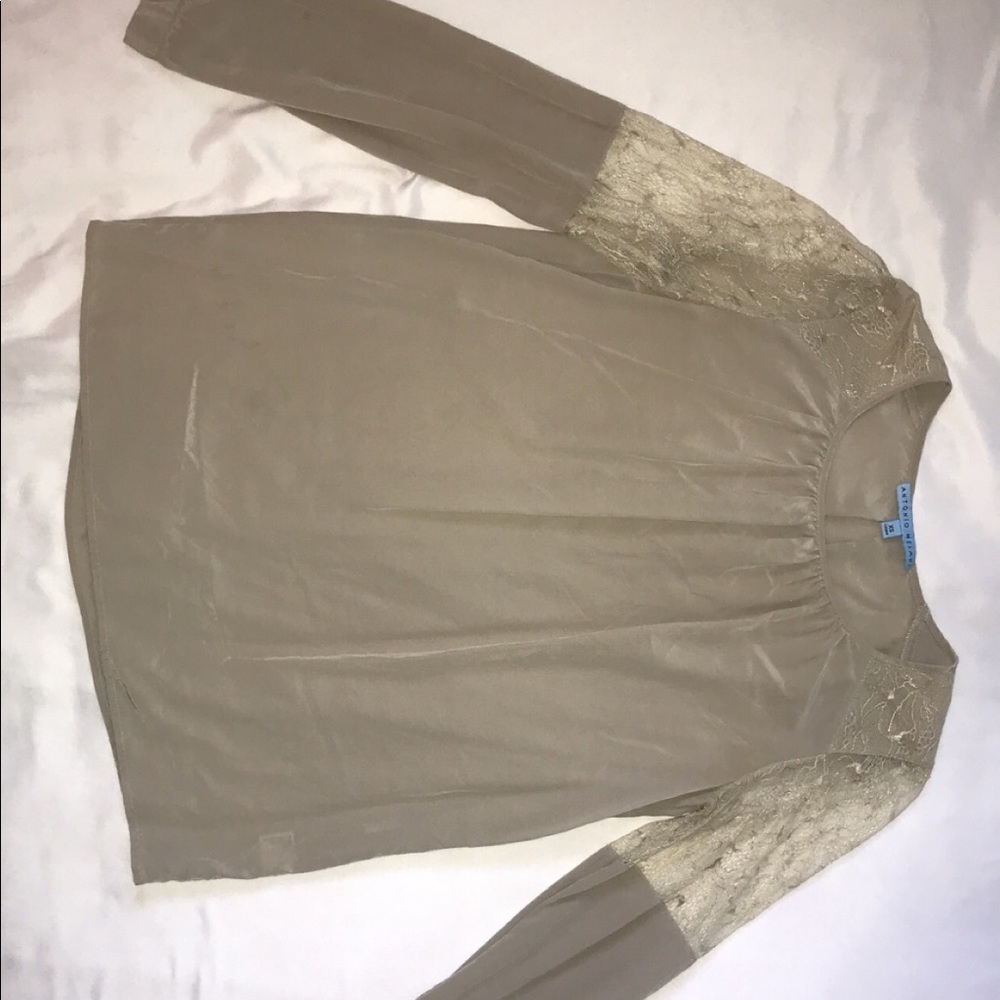 Long sleeve